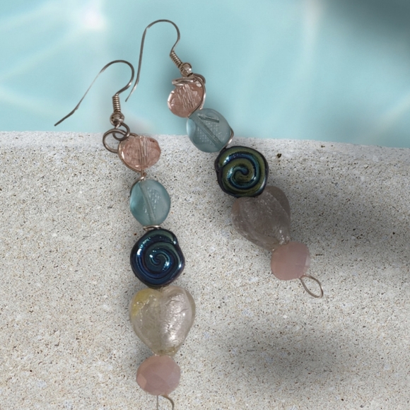 Beaded earrings - Picture 4 of 7